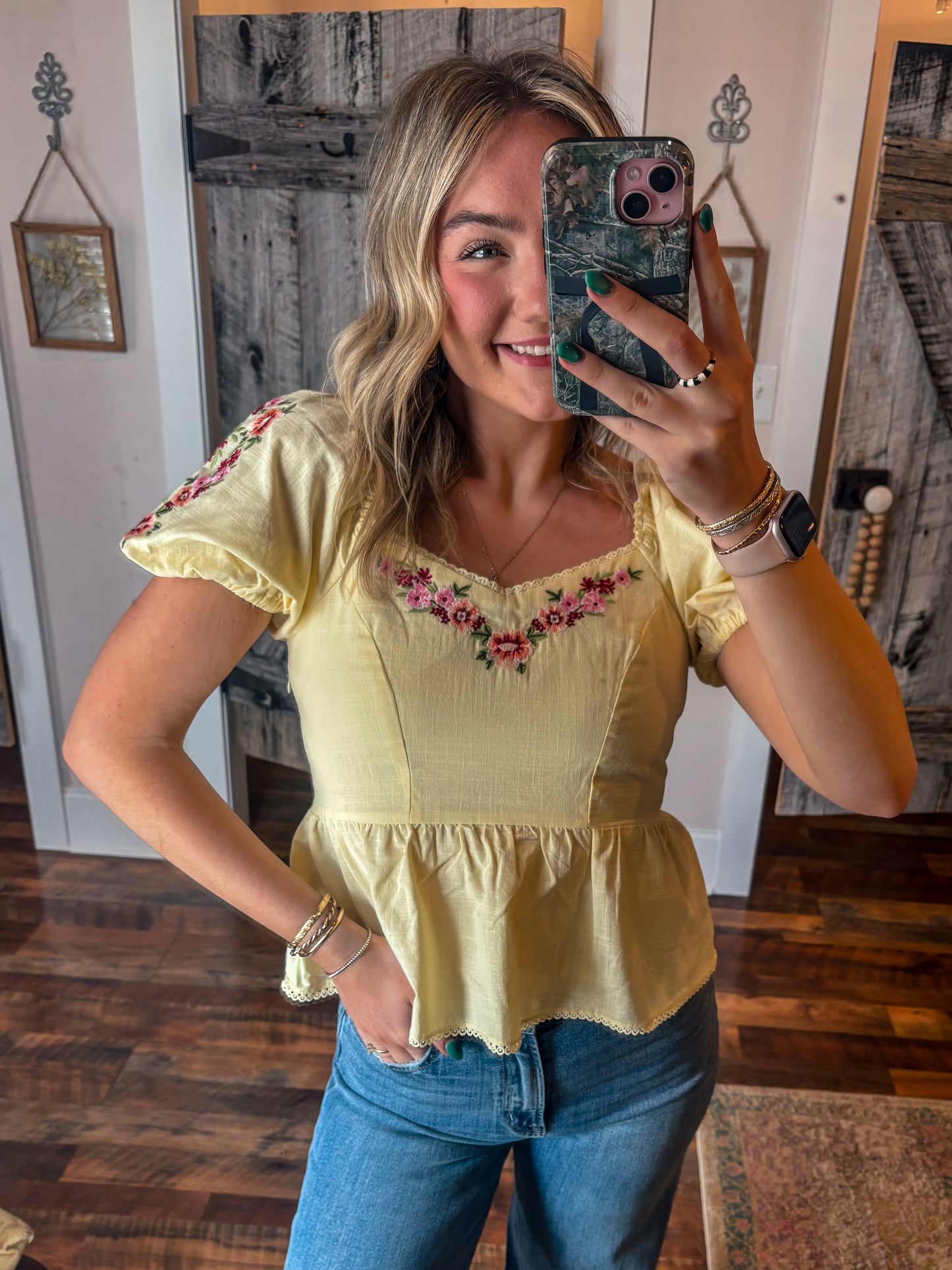Delicate Detail Sweetheart Top