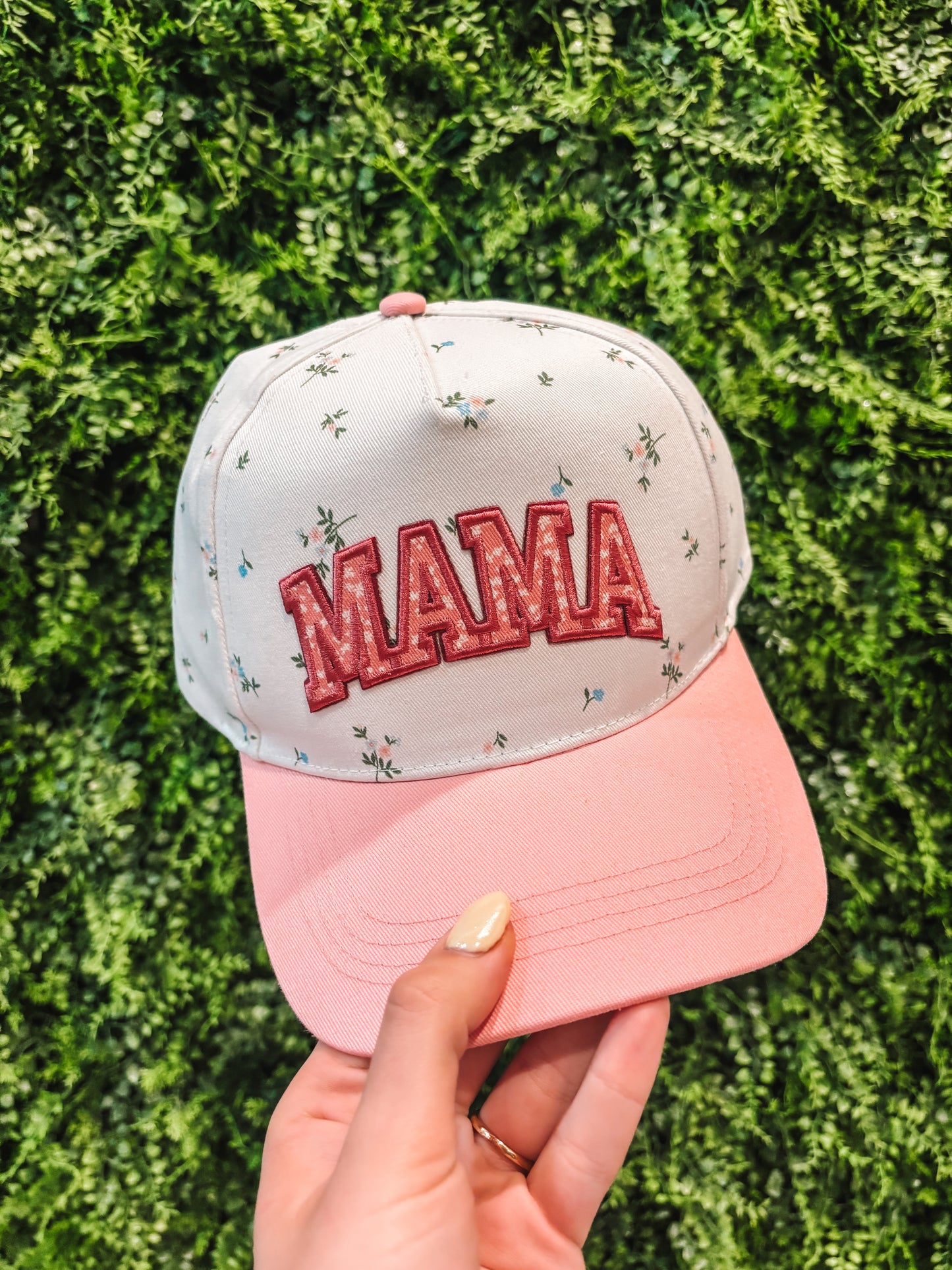 Mama Trucker Hats πΈπ§’