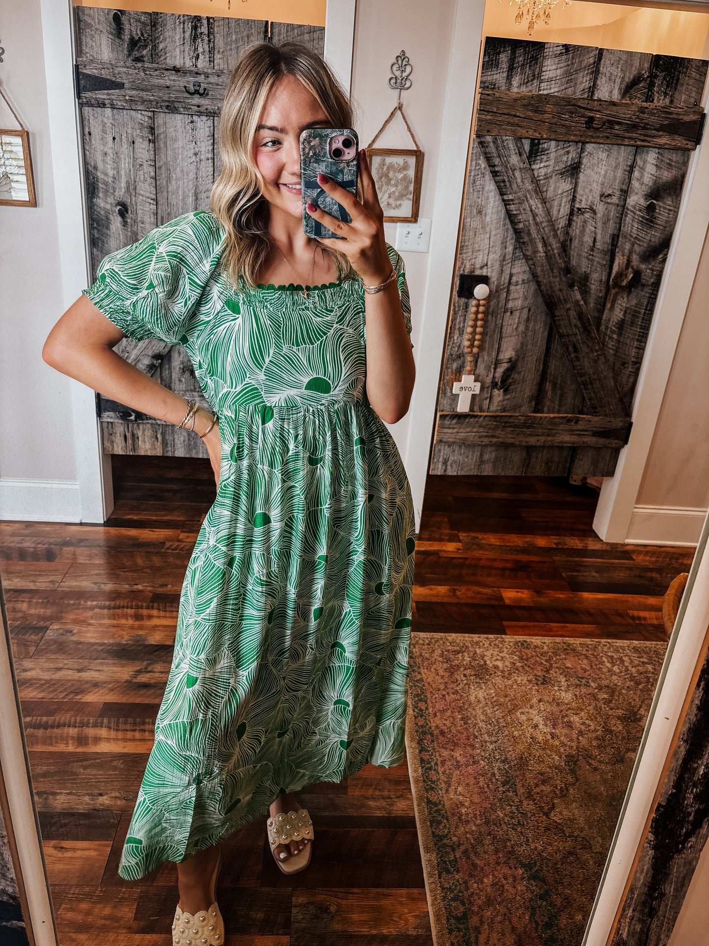 The Palm Breeze Midi