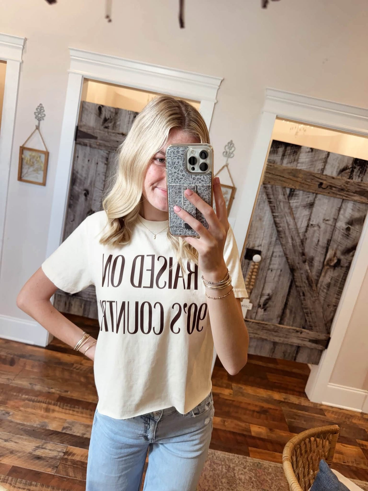 90's Babe Cropped Tee ๐ถ๐ค