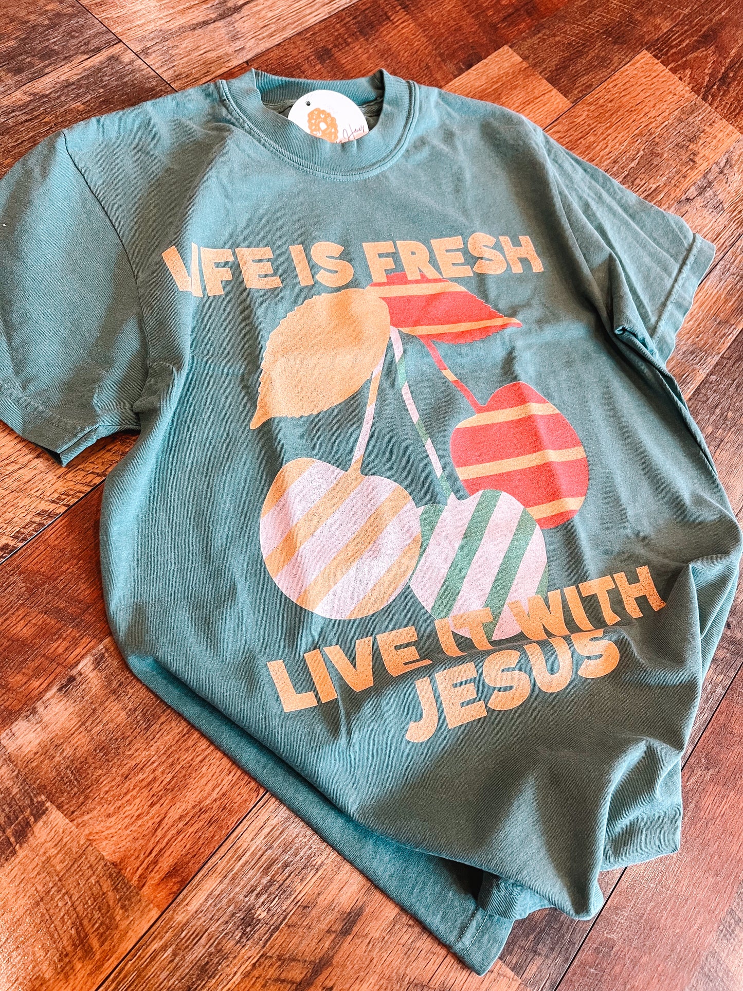 Life Is Fresh Tee ๐