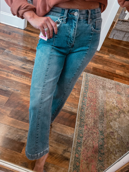 The Perfectly Put Together Jeans