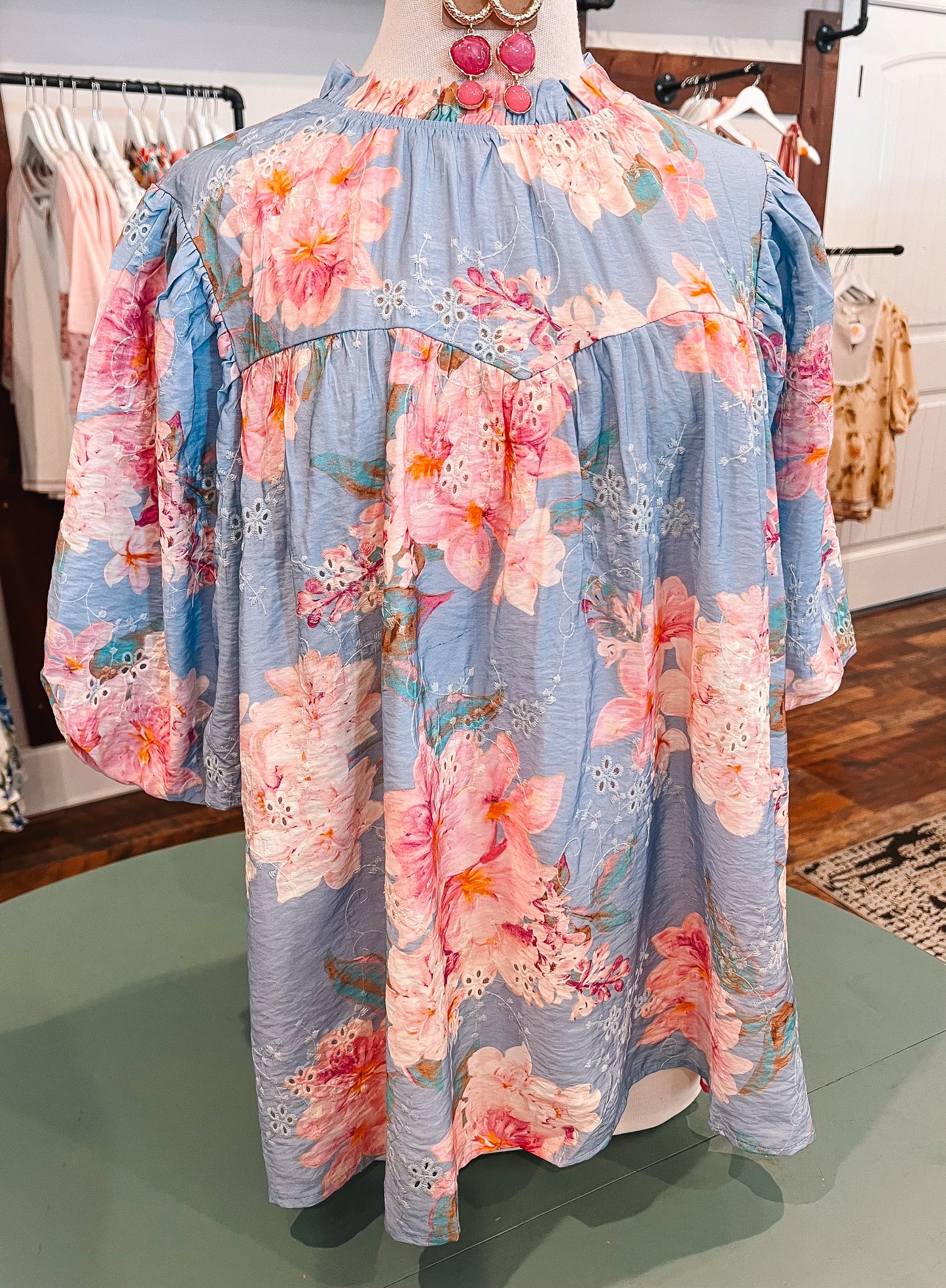 Curvy Puff Sleeve Blouse
