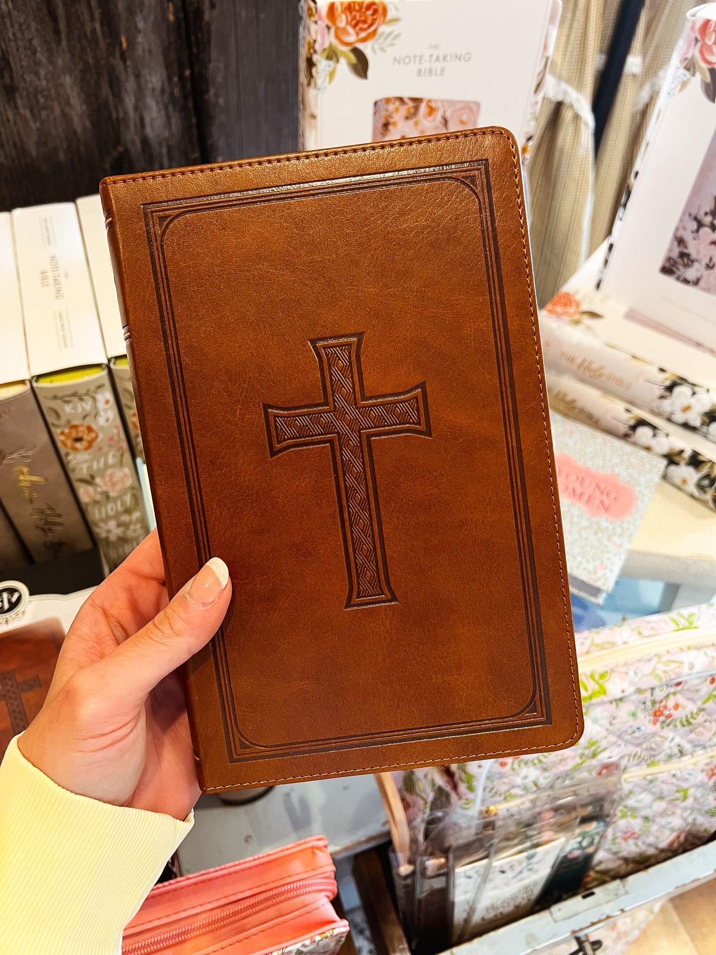 KJV Deluxe Gift Bible
