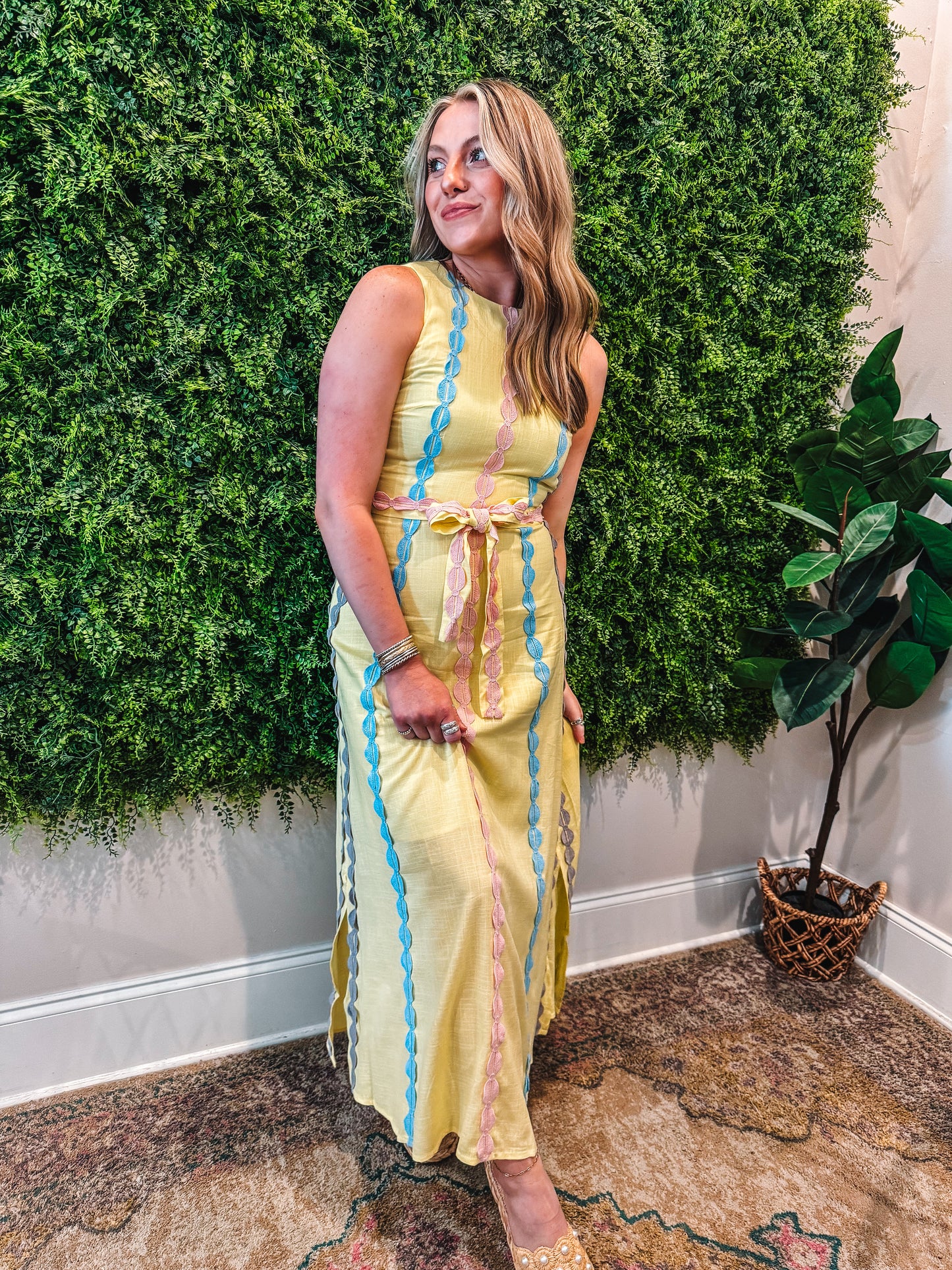 The Sunshine Social Midi ☀️