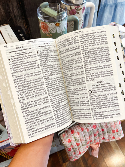 Giant Print KJV Bible