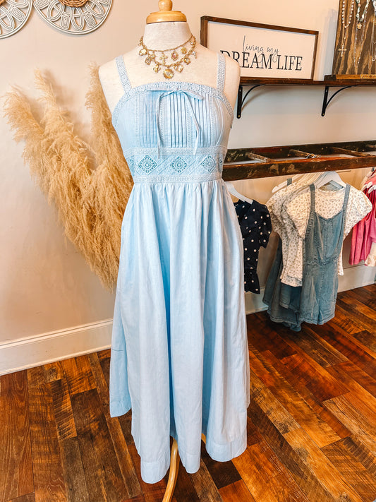 Petal Poise Maxi