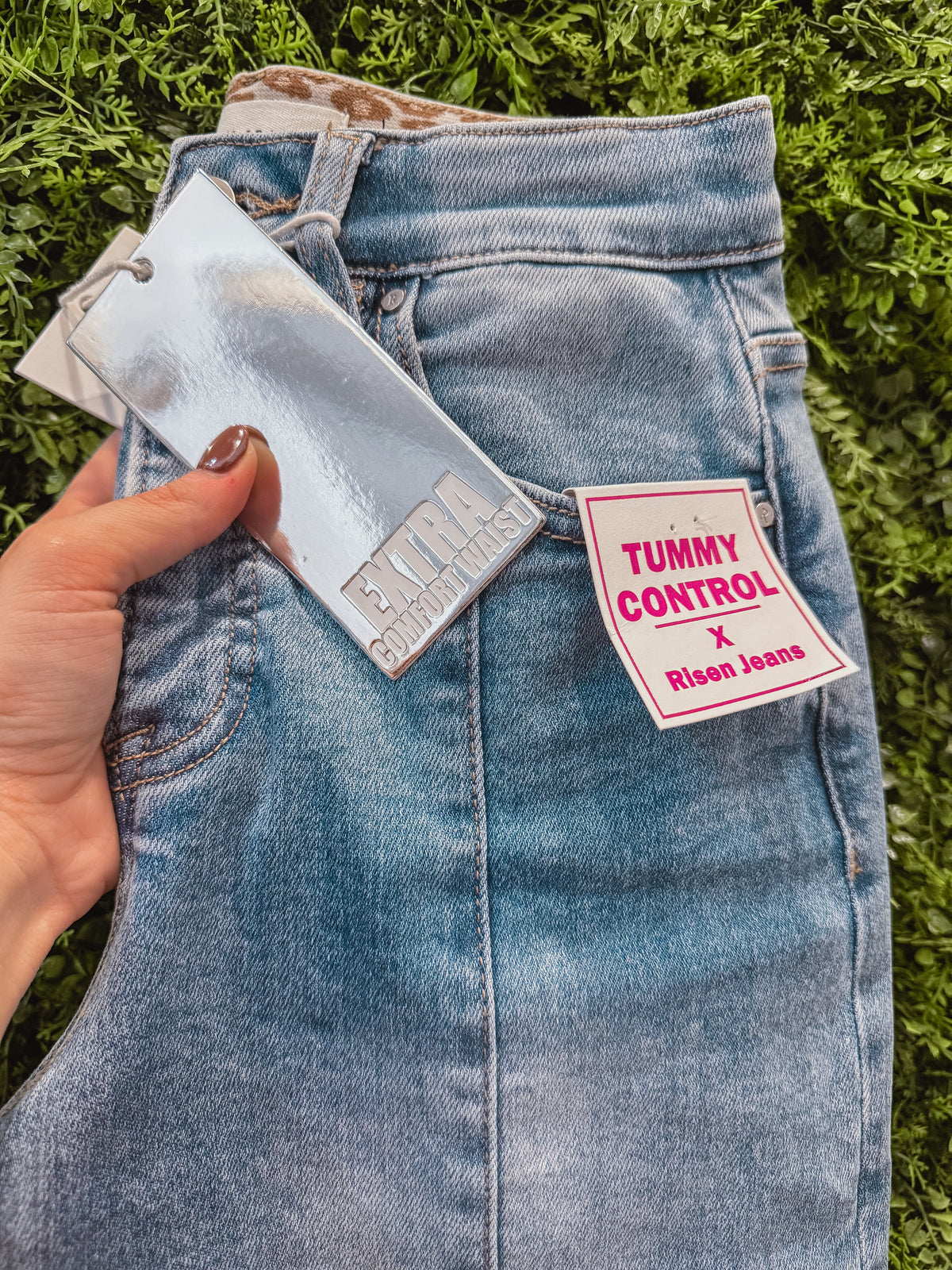 The Perfectly Put Together Jeans