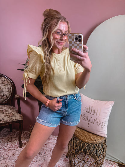 Embroidered Puff Sleeve Top