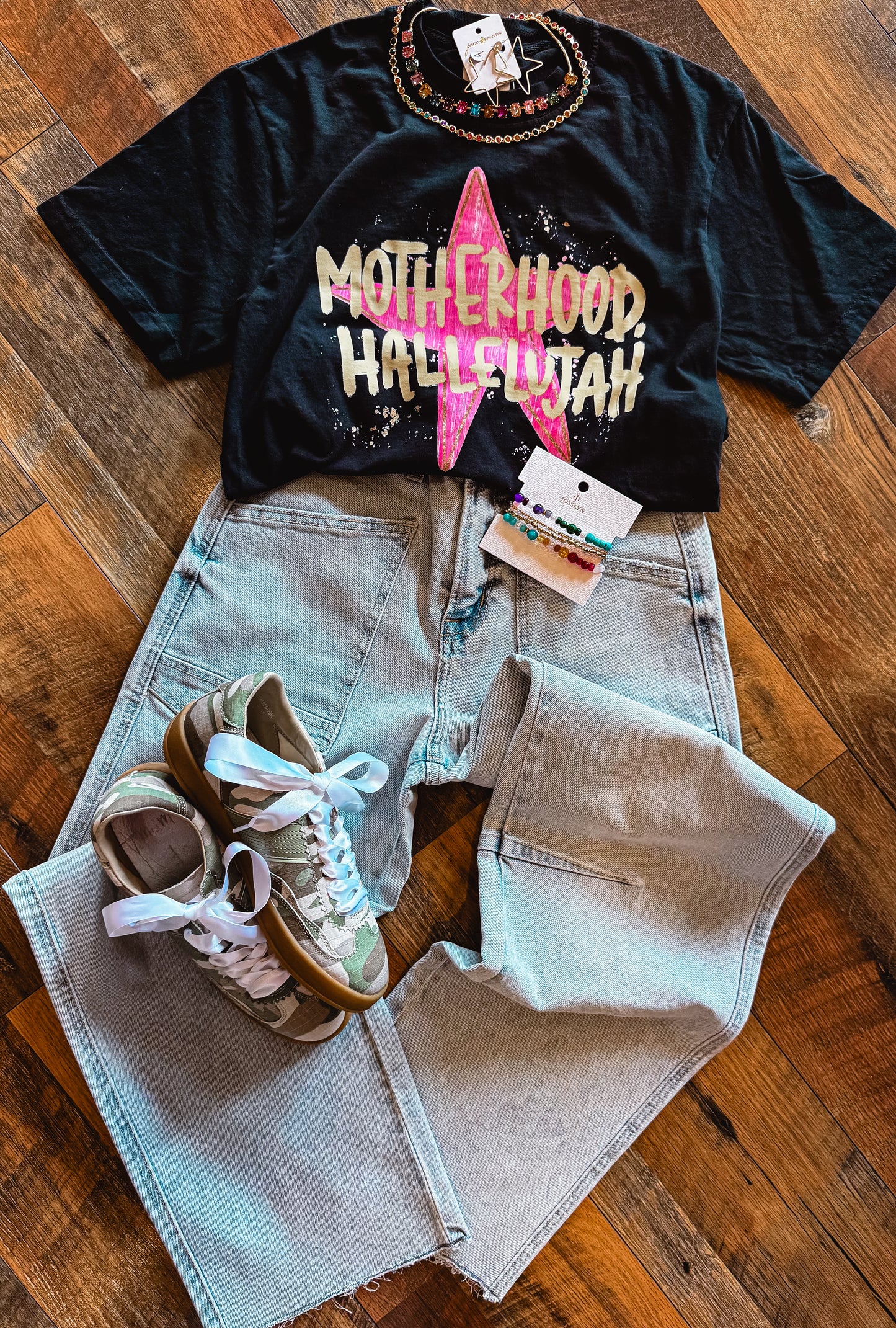 Motherhood, Hallelujah Tee ✨