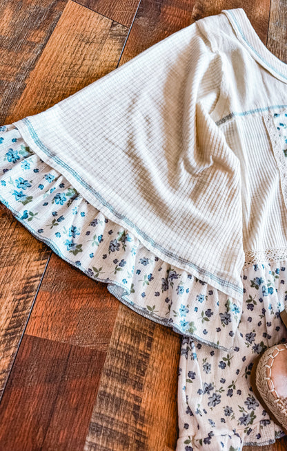 Bluebell Breeze Top 🌾