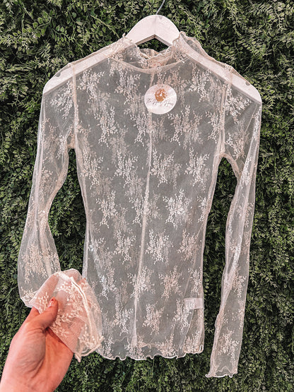 Lace Fitted Layering Top